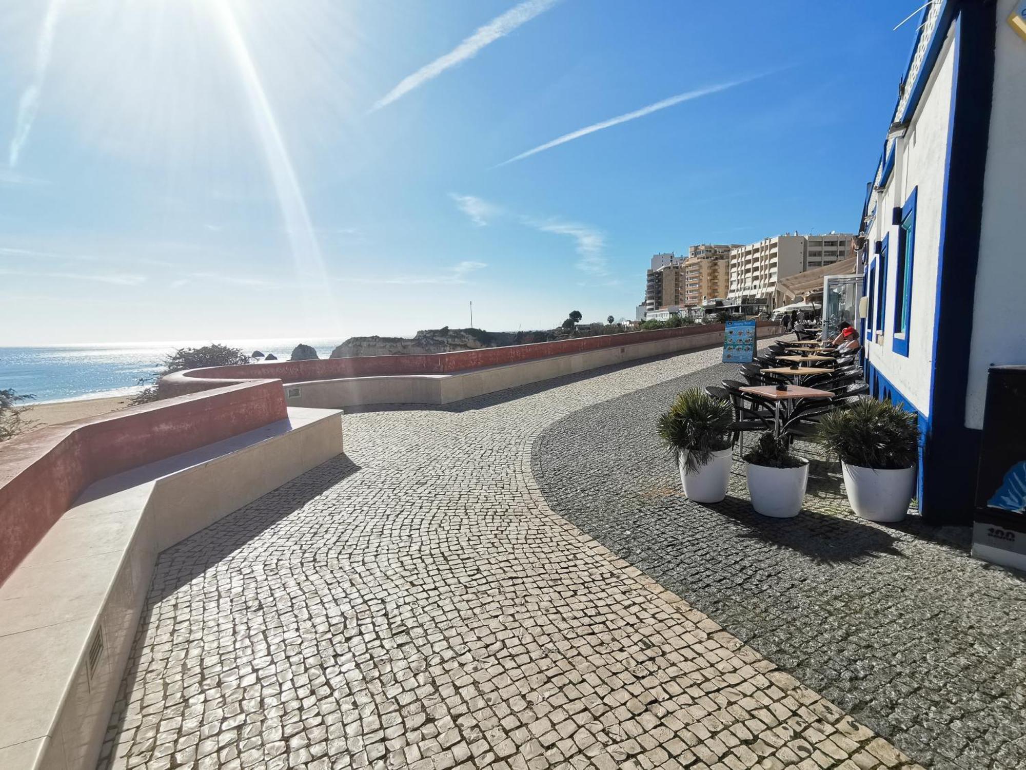 Rocha Cinza Apartamento