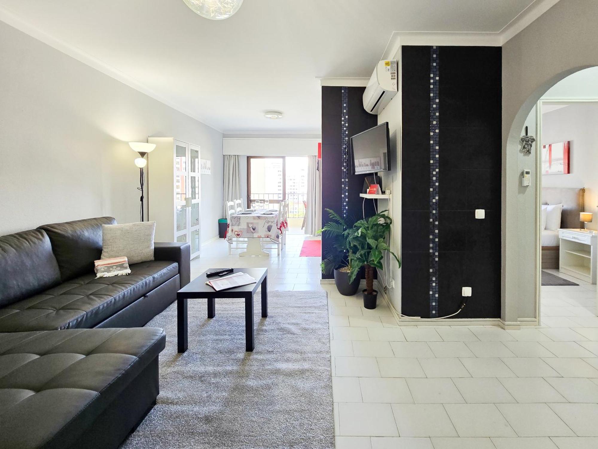 Rocha Cinza Apartment